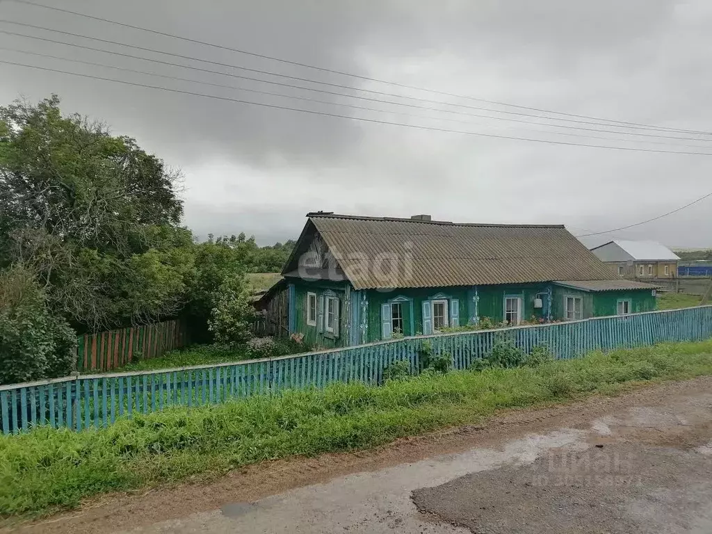 дом в башкортостан, стерлитамакский район, д. константиноградовка ул. . - Фото 1