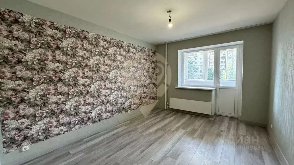 2-к кв. Белгородская область, Старый Оскол Степной мкр, 6 (64.0 м) - Фото 1