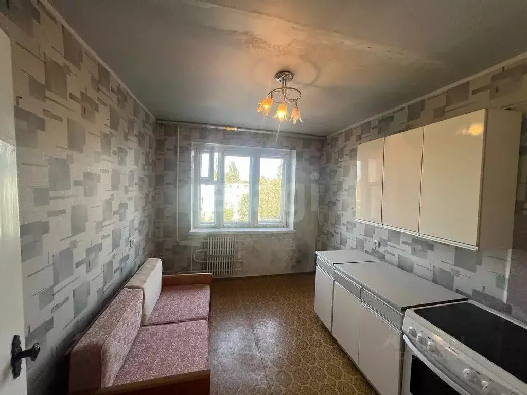 1-к кв. Белгородская область, Губкин ул. Кирова, 69А (36.1 м) - Фото 0