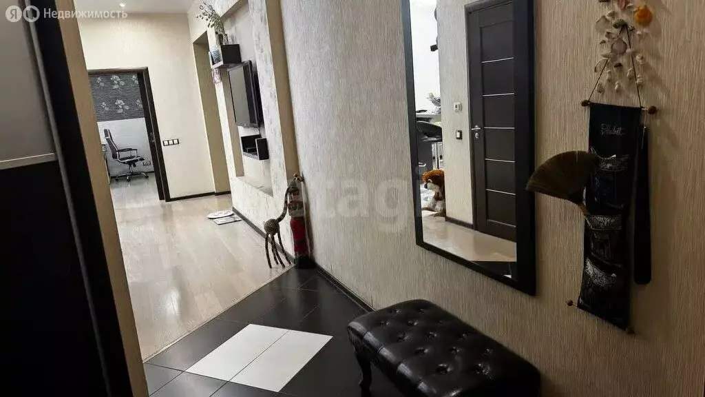 4-комнатная квартира: Абакан, улица Кирова, 112/1 (135.7 м) - Фото 1