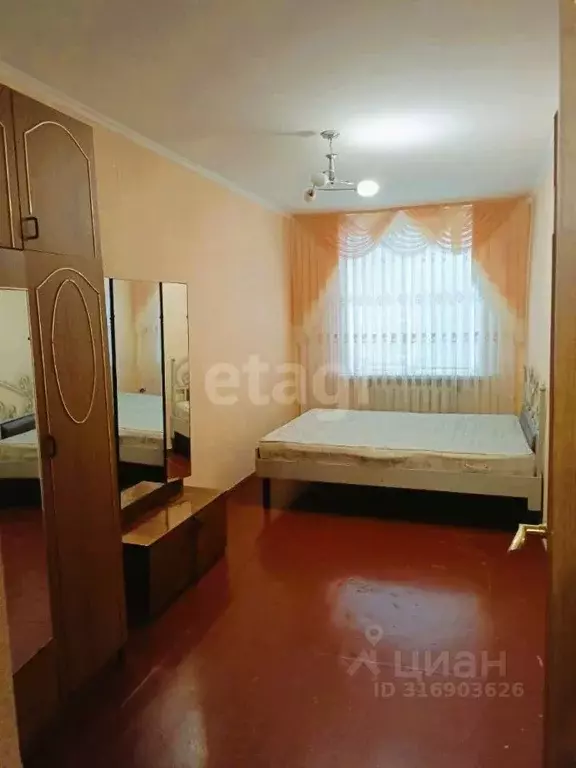 3-к кв. Белгородская область, Новый Оскол ул. Кирова, 5 (57.4 м) - Фото 0