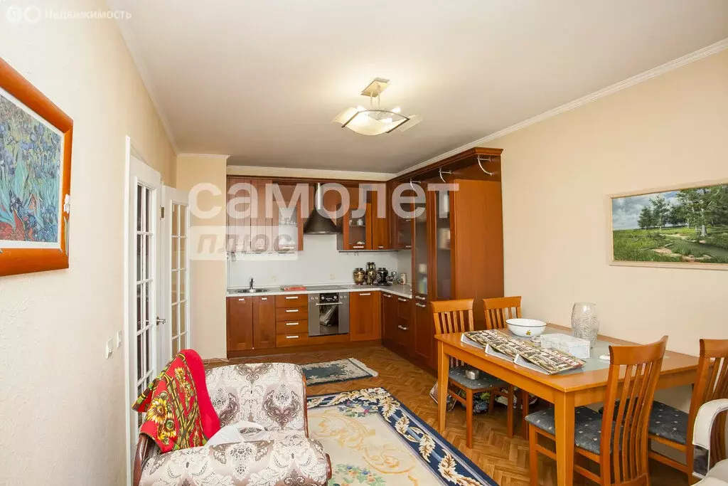 3-комнатная квартира: Кемерово, проспект Ленина, 162 (74.4 м) - Фото 1