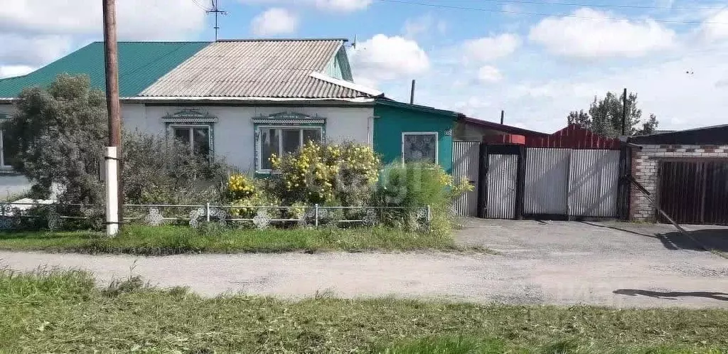 Дом в Свердловская область, Туринск Западная ул., 88А (71 м) - Фото 1