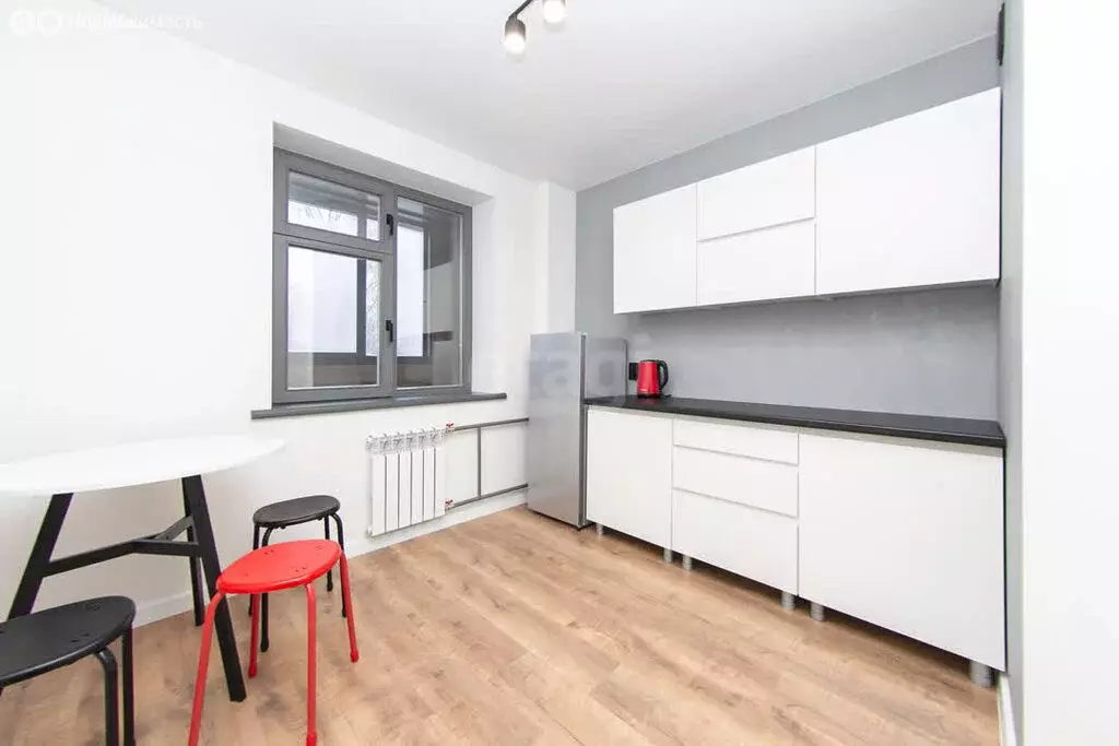 1-комнатная квартира: Томск, улица Сергея Лазо, 27 (39.5 м) - Фото 2