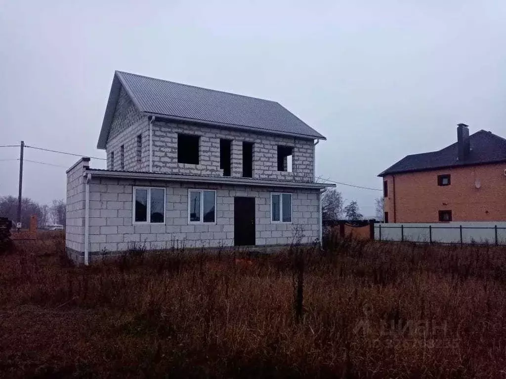 Дом в Белгородская область, Яковлевский муниципальный округ, с. ... - Фото 2