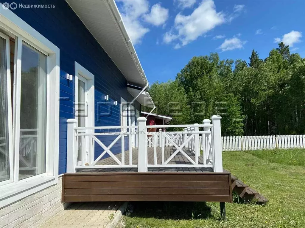 Дом в Емельяновский район, Мининский сельсовет, садоводческое ... - Фото 0