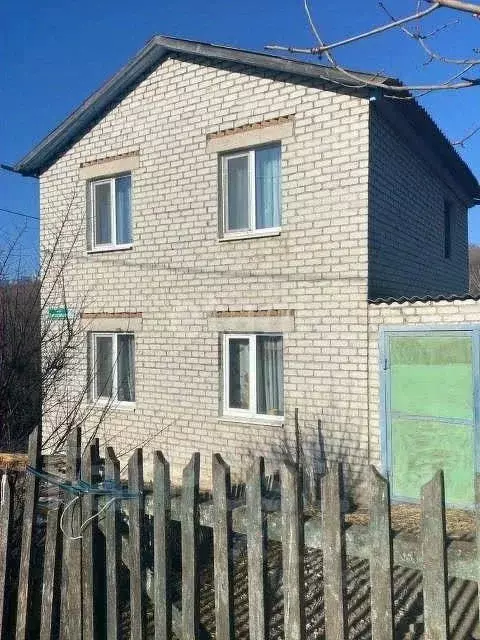 Дом в Приморский край, Партизанск ул. Вавилова (78 м) - Фото 0