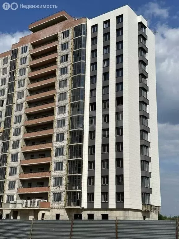 3-комнатная квартира: Тула, улица Академика Насоновой, 9 (84 м) - Фото 1