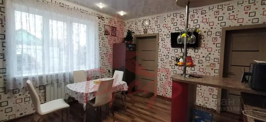 Дом в Орловская область, Орел Весенняя ул. (200 м) - Фото 2