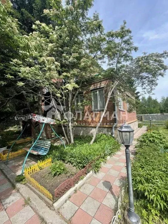 Дом в Иркутская область, Усолье-Сибирское пос. Западный, ул. ... - Фото 1
