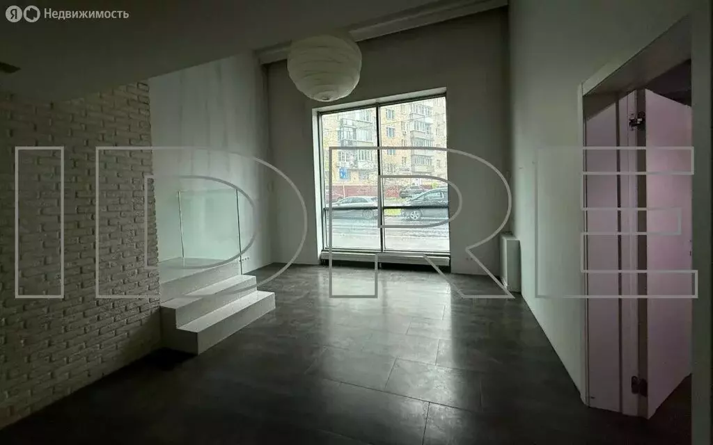 Торговая площадь (99 м) - Фото 2