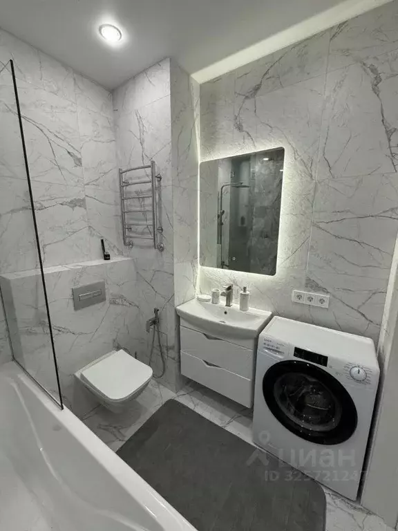 2-к кв. Татарстан, Казань ул. Сабира Ахтямова, 1к1 (56.0 м) - Фото 1