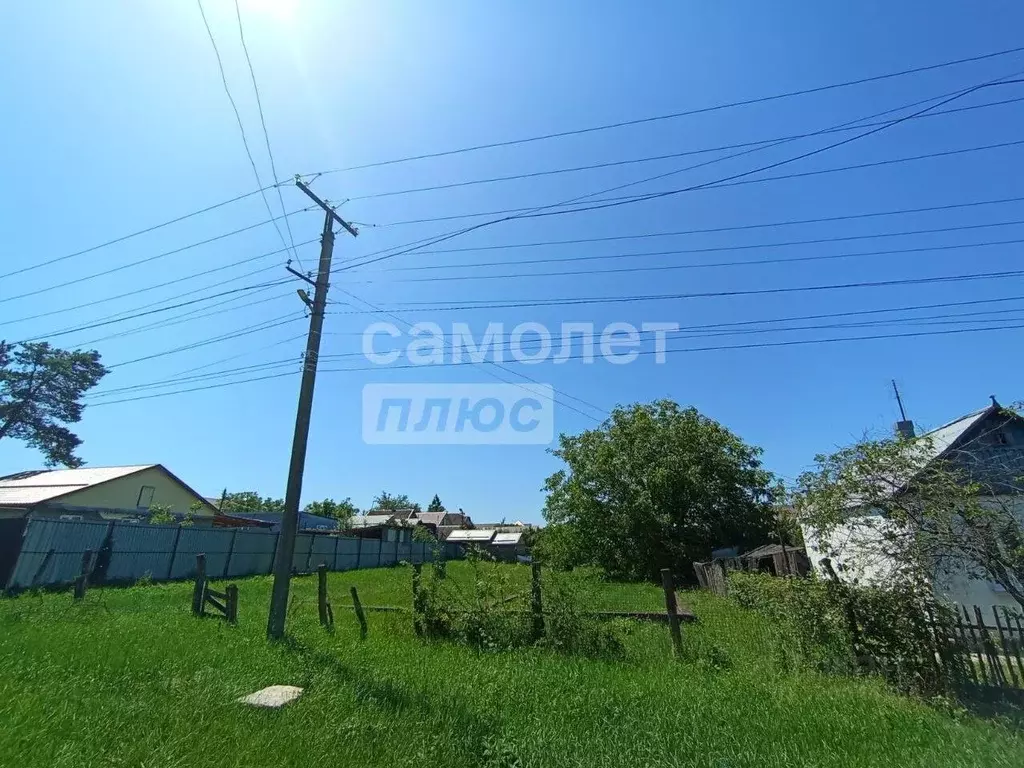 Участок в Краснодарский край, Абинск ул. Коммунаров, 4 (8.0 сот.) - Фото 1