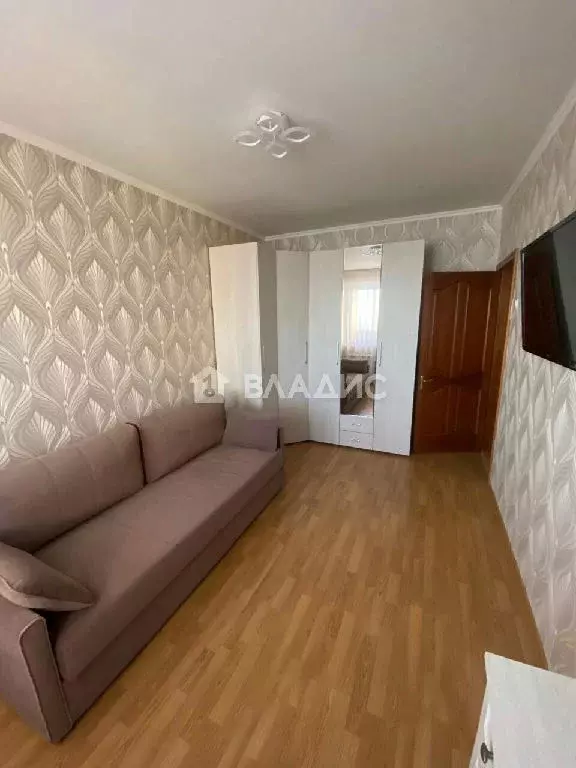 Продается 3-комнатная квартира - Фото 1