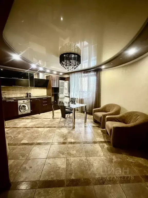 2-к кв. Липецкая область, Липецк ул. Н.Г. Славянова, 3 (71.1 м) - Фото 1