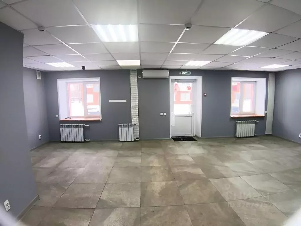 Помещение свободного назначения в Самарская область, Отрадный ул. ... - Фото 1