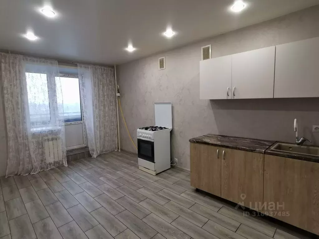 2-к кв. Тверская область, Тверь ул. Фрунзе, 24 (64.8 м) - Фото 0