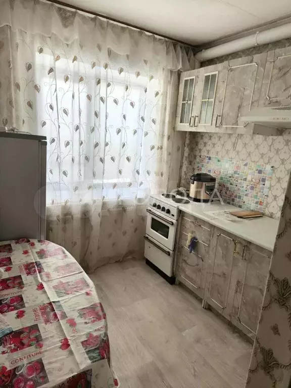 1-к. квартира, 30 м, 5/5 эт. - Фото 1