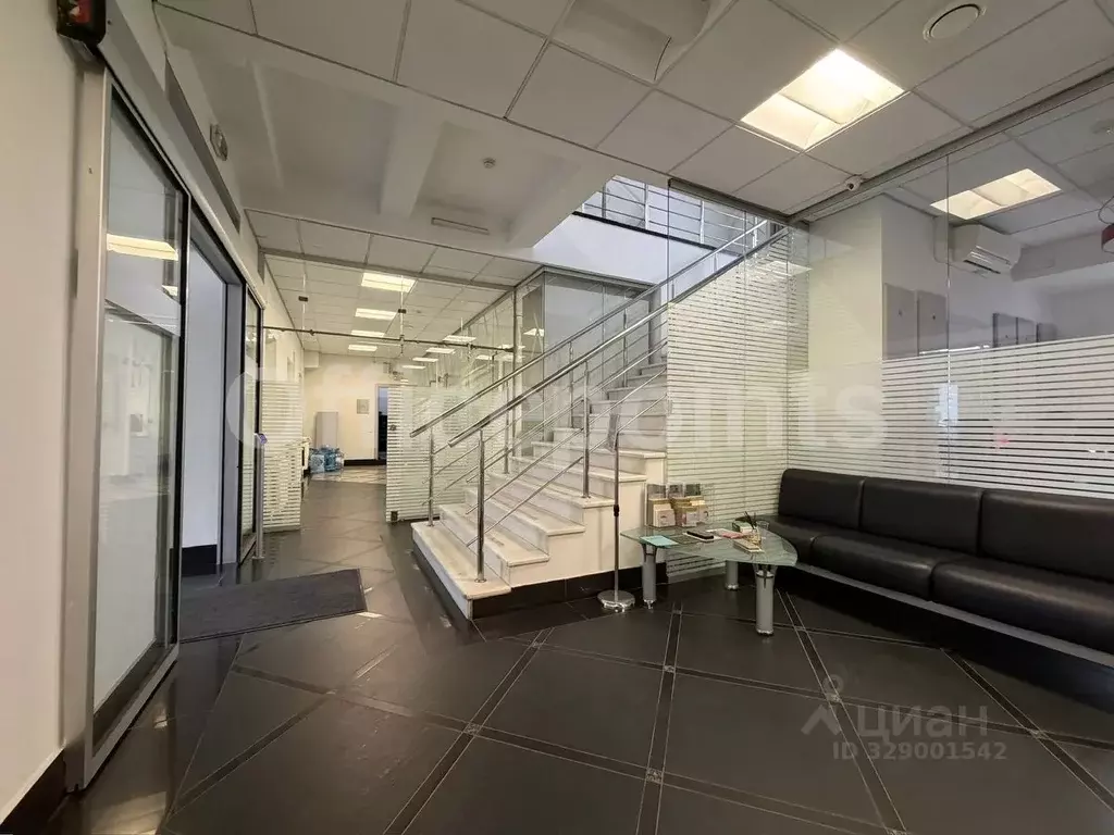 Офис в Москва ул. Земляной Вал, 68/18С3 (691 м) - Фото 2