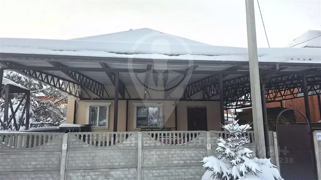 Коттедж в Рязанская область, Рязань 2-й Озерный пер., 7 (200 м) - Фото 1