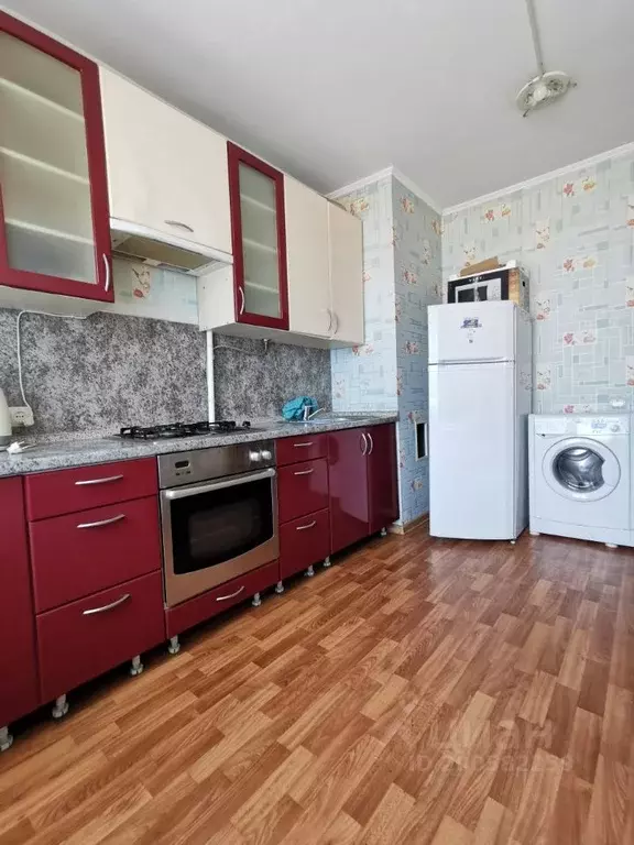 3-к кв. Брянская область, Брянск ул. Романа Брянского, 4 (77.0 м) - Фото 2