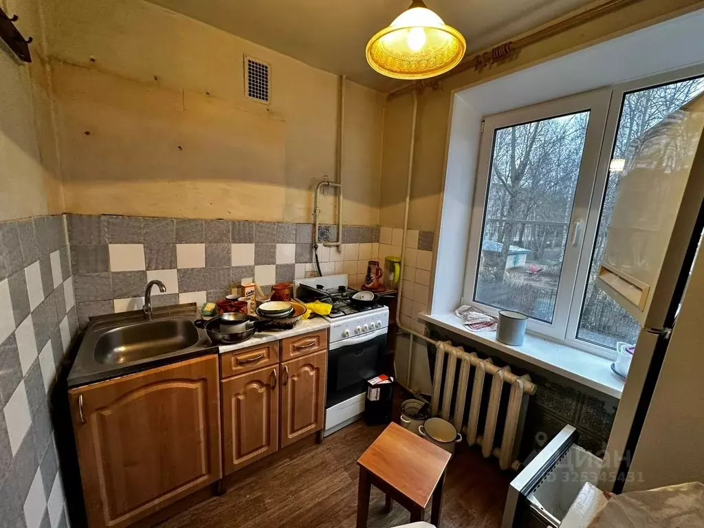 2-к кв. Ленинградская область, Кириши просп. Героев, 23 (42.5 м) - Фото 1