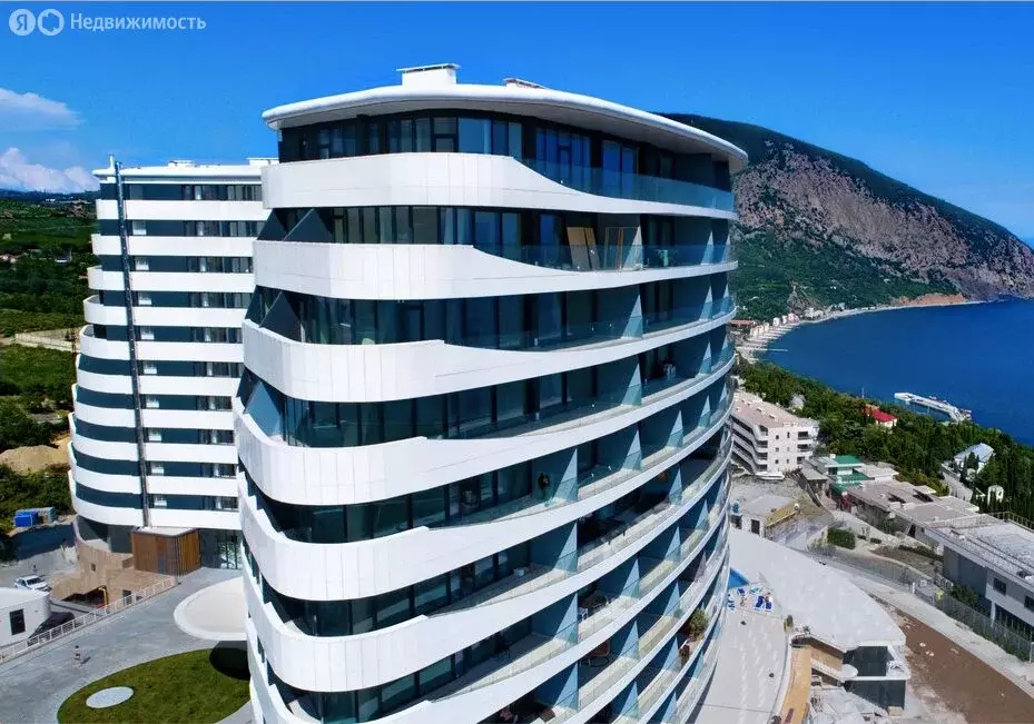 3-комнатная квартира: Гурзуф, Ялтинская улица, 14литЗ (112 м) - Фото 1