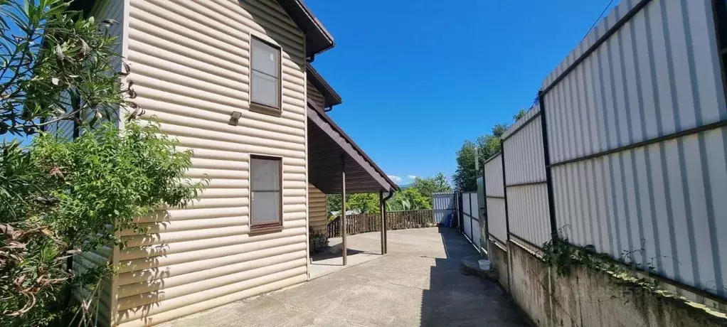 Дом в Краснодарский край, Сочи городской округ, с. Каштаны ул. ... - Фото 1