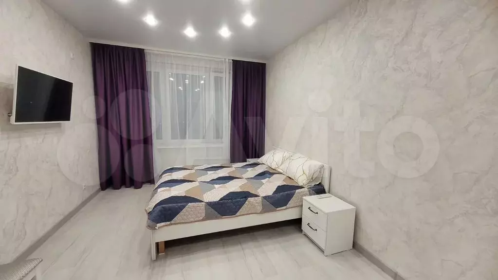 1-к. квартира, 36 м, 8/9 эт. - Фото 0