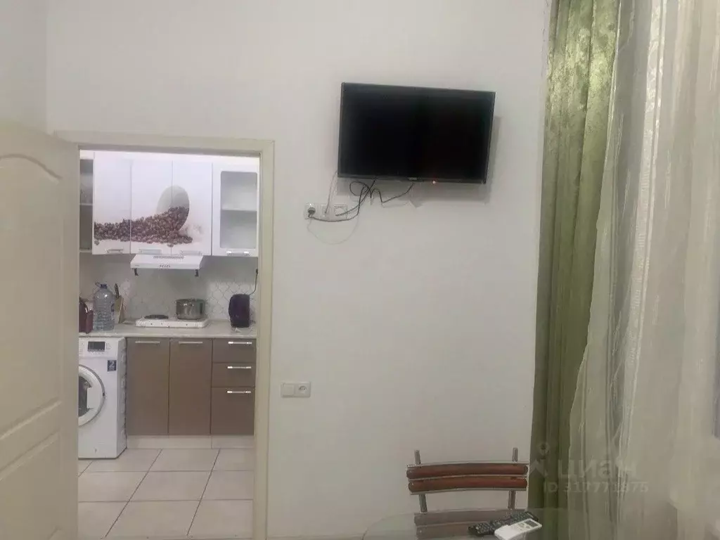2-к кв. Крым, Алушта муниципальный округ, Партенит пгт ул. Санаторная, ... - Фото 1
