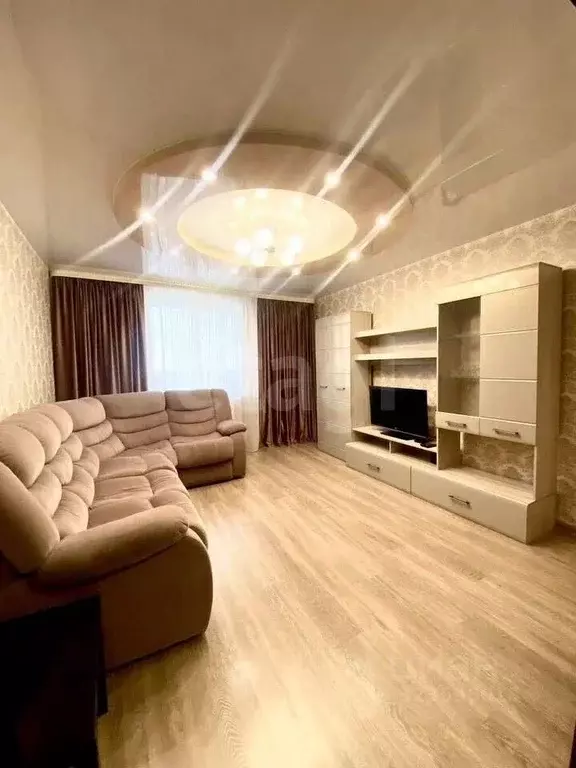 3-к кв. Вологодская область, Вологда Рабочая ул., 1А (70.0 м) - Фото 1