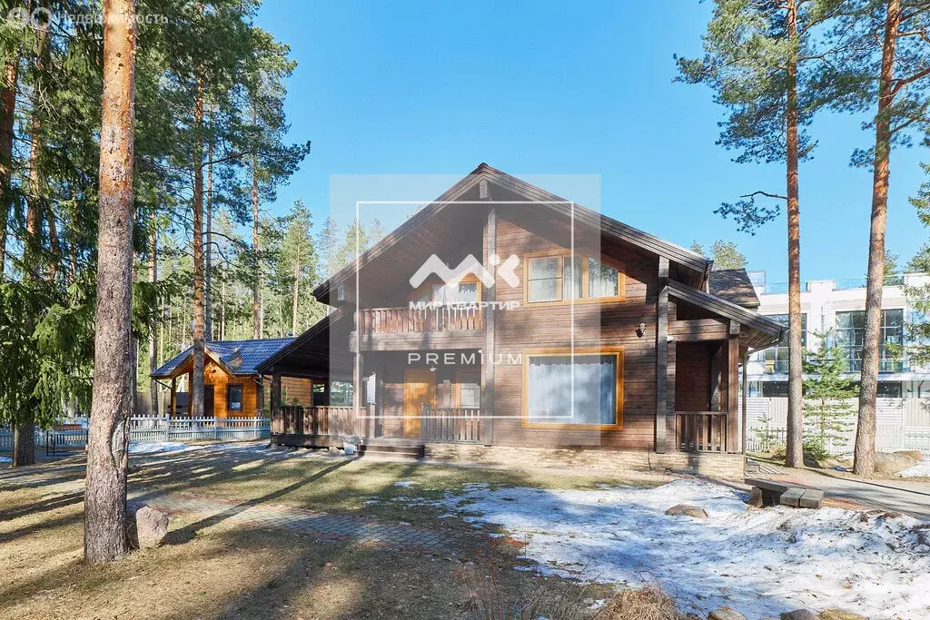 Дом в городской посёлок Рощино, Июльская улица, 20 (197.7 м) - Фото 1