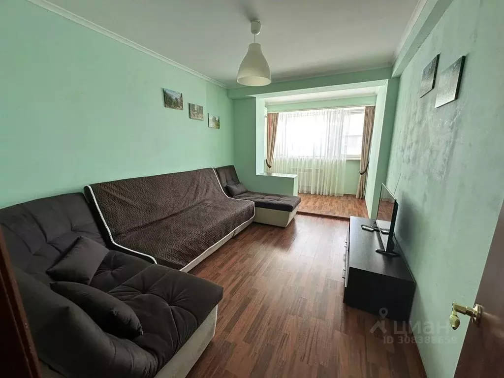 2-к кв. Пензенская область, Пенза ул. Урицкого, 62 (72.0 м) - Фото 1