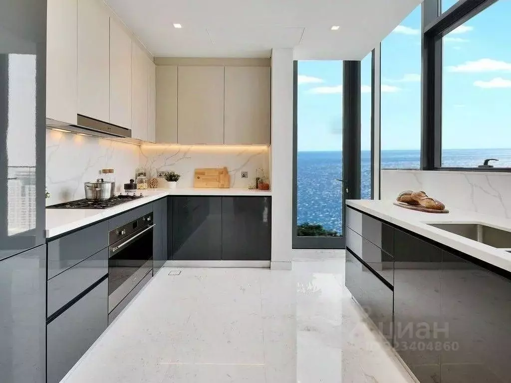 3-к кв. Краснодарский край, Сочи Центральный мкр, ул. Орджоникидзе, ... - Фото 2