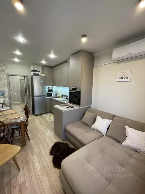 2-к кв. Курская область, Курск просп. Вячеслава Клыкова, 9Б (63.5 м) - Фото 2