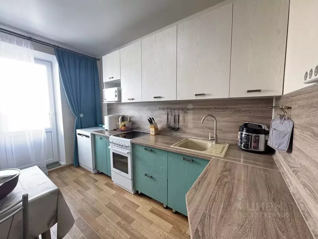 3-к кв. Татарстан, Набережные Челны 63-й комплекс, 13 (68.5 м) - Фото 1