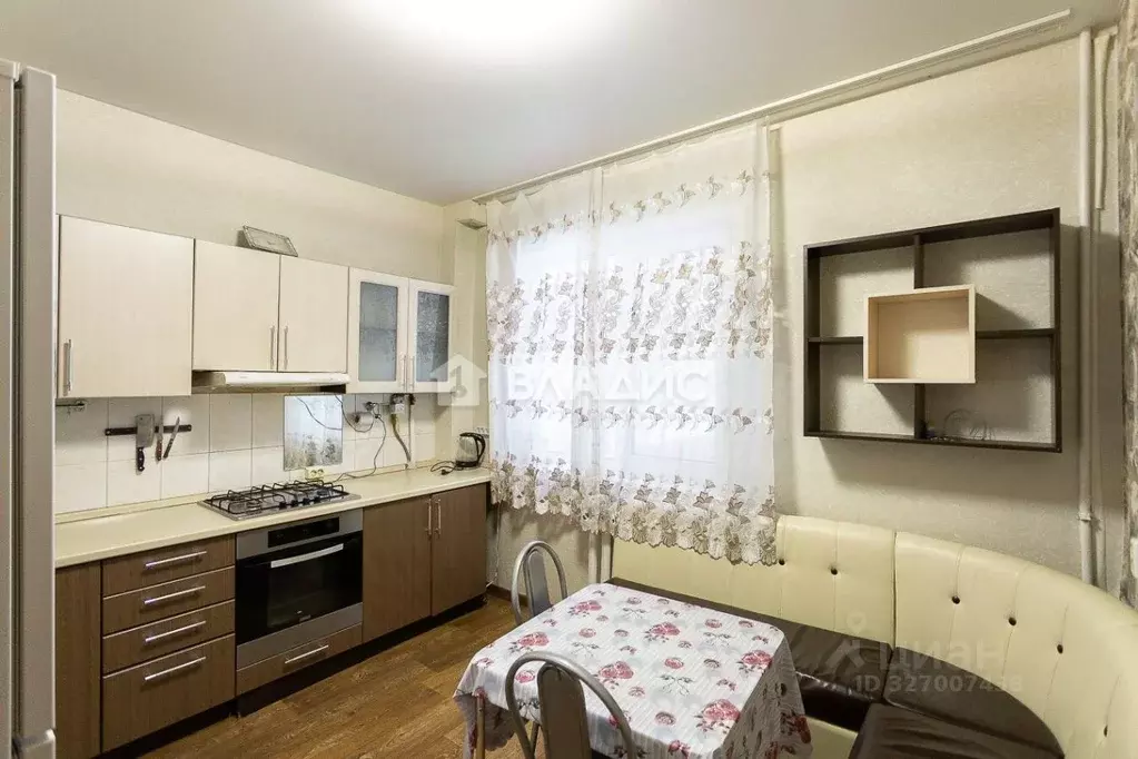 2-к кв. Владимирская область, Владимир ул. Каманина, 35 (60.0 м) - Фото 2