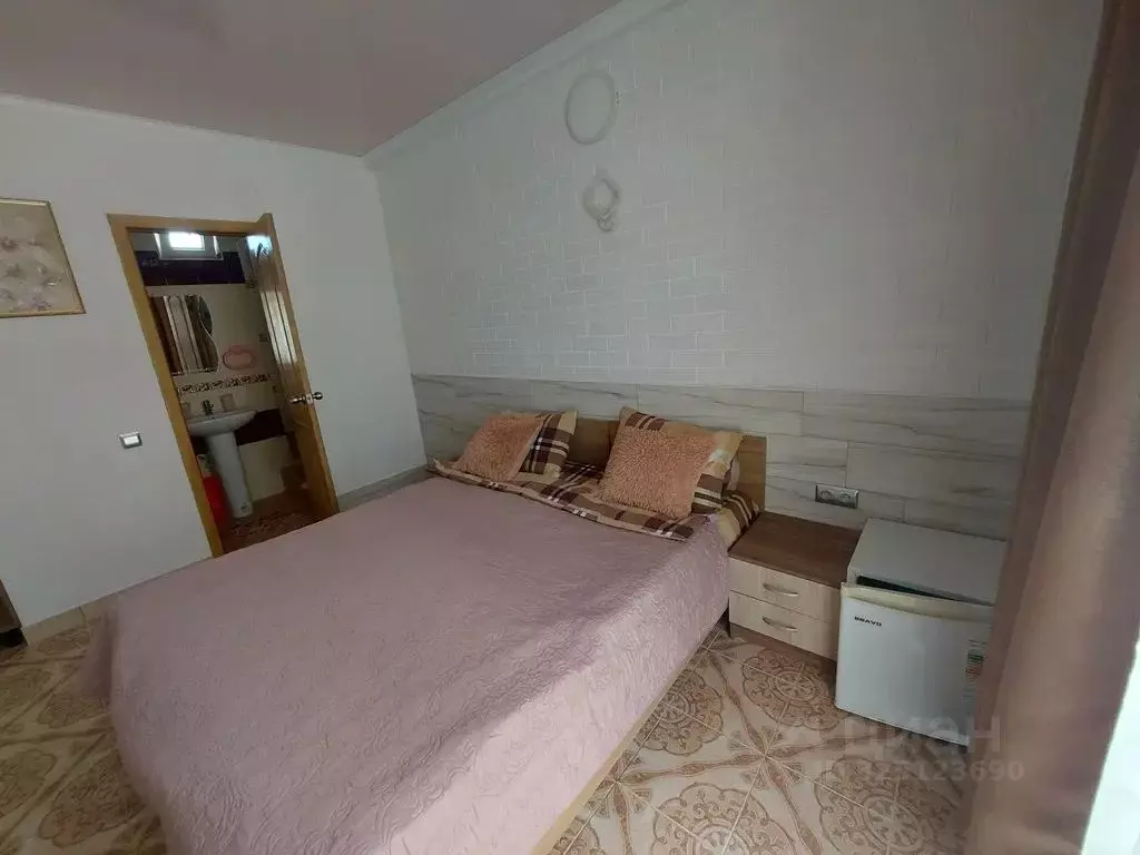 Комната Крым, Судак ул. Сурожская, 33 - Фото 0