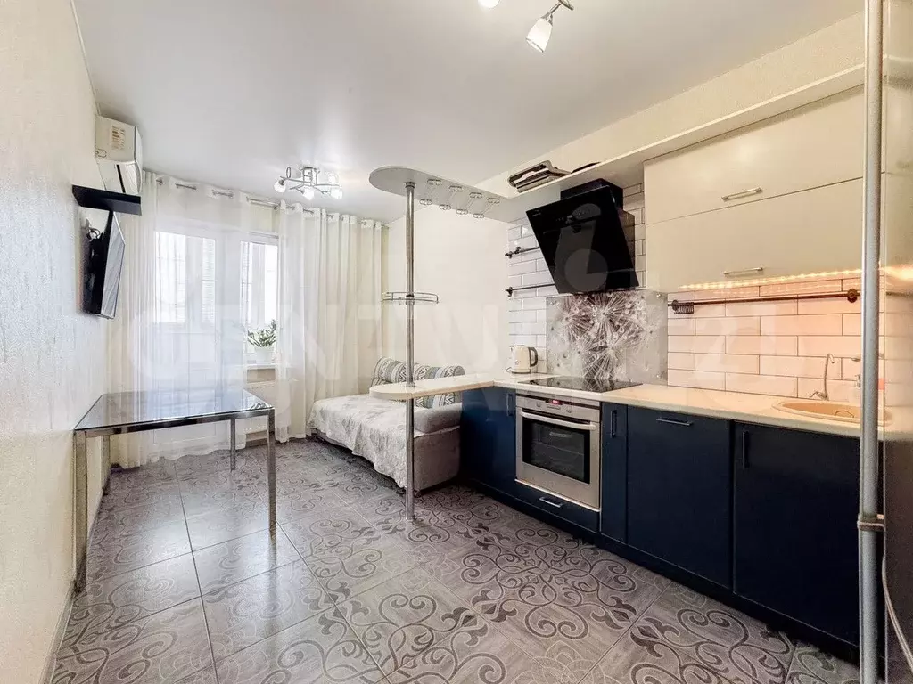 2-к. квартира, 70 м, 15/18 эт. - Фото 1