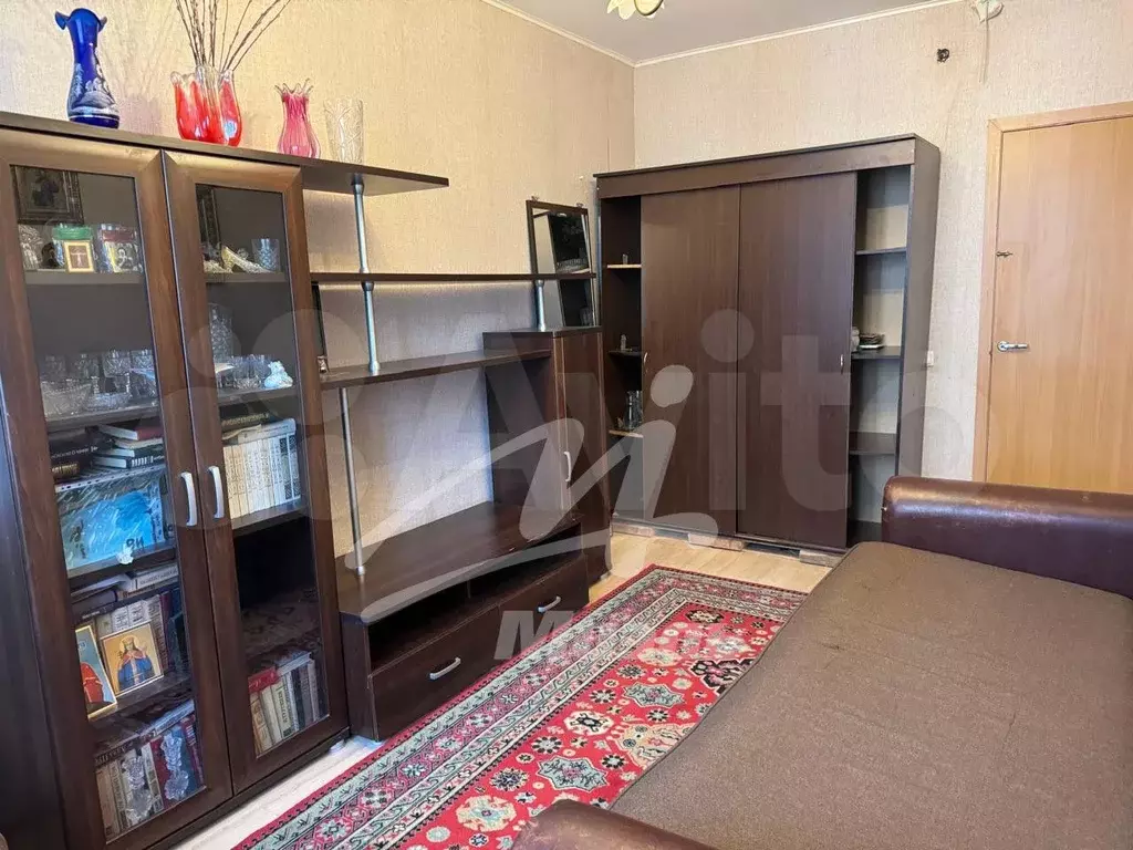 Комната 15 м в 3-к., 5/19 эт. - Фото 1