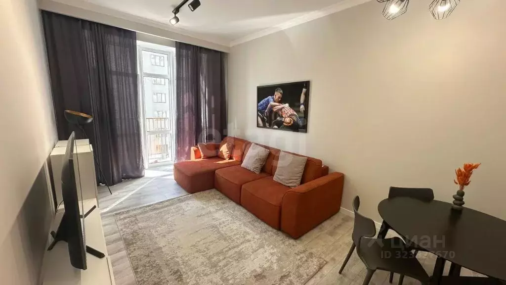 1-к кв. Тюменская область, Тюмень ул. Эльвиры Федоровой, 1 (54.0 м) - Фото 2