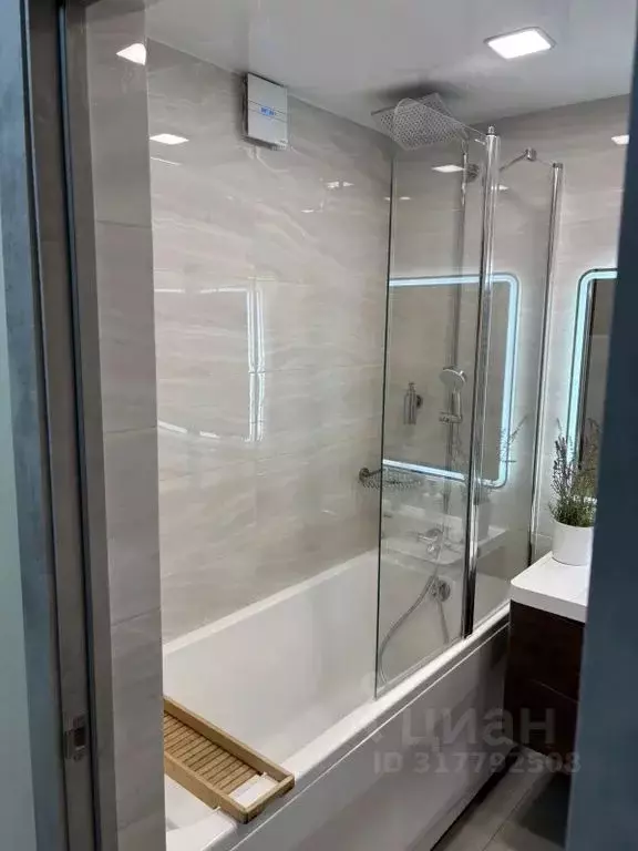 2-к кв. Санкт-Петербург ул. Сикейроса, 21К4 (60.0 м) - Фото 0