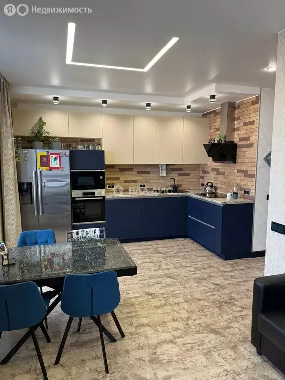 2-комнатная квартира: Санкт-Петербург, проспект Патриотов, 34 (79.7 м) - Фото 1