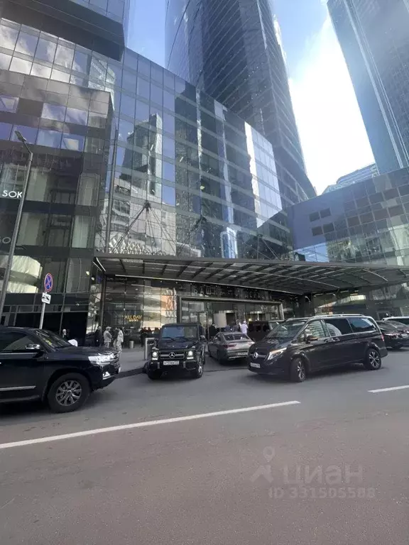 Гараж в Москва 1-й Красногвардейский проезд, 19 (14 м) - Фото 1
