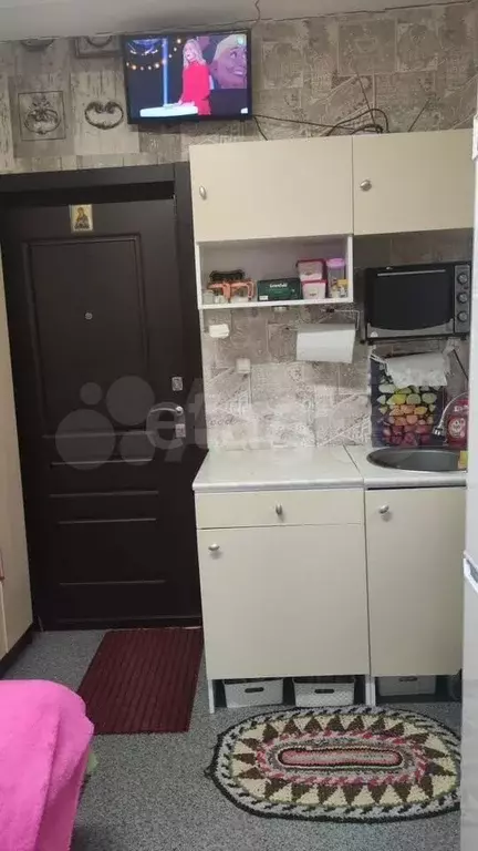 Комната 8,5 м в 1-к., 2/2 эт. - Фото 1
