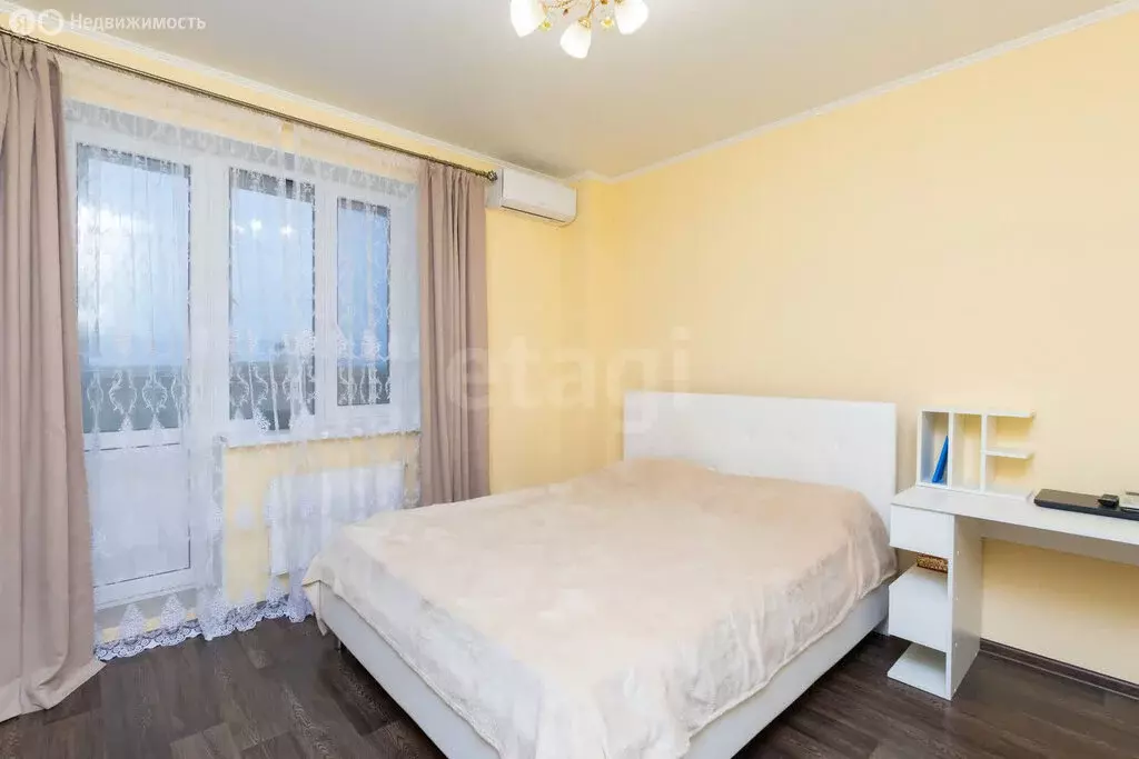 2-комнатная квартира: Тюмень, Стартовая улица, 1 (53.5 м) - Фото 2