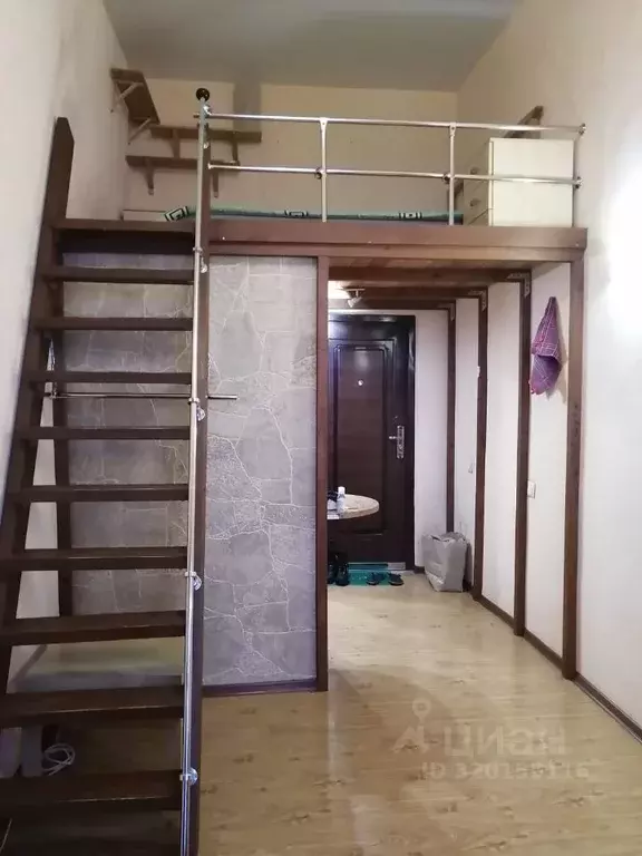 Комната Санкт-Петербург Шпалерная ул., 32 (18.0 м) - Фото 1
