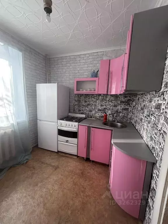 1-к кв. Оренбургская область, Новотроицк Уральская ул., 2 (32.8 м) - Фото 1