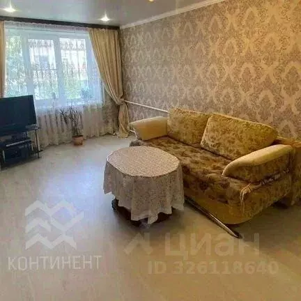 3-к кв. Крым, Сакский район, с. Веселовка пер. Школьный (74.0 м) - Фото 1