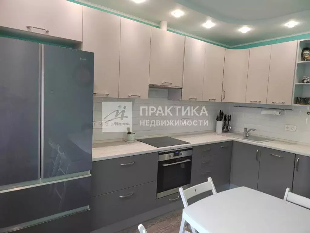 Продается 3-комнатная квартира - Фото 1